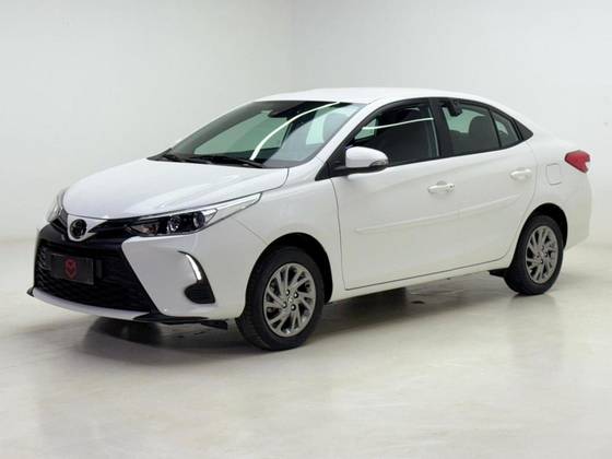 TOYOTA YARIS 1.5 16V FLEX SEDAN XS MULTIDRIVE